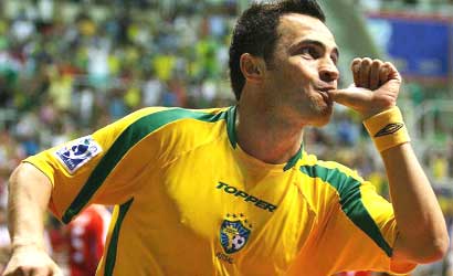Il Maradona del Futsal, Falcao: Conosco bene il Napoli. Consiglio un giocatore