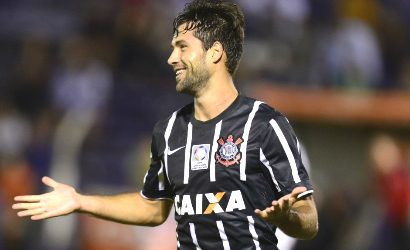Pedull�: Sfida di mercato tra Fiorentina e Napoli, il suo agente � in arrivo in Italia