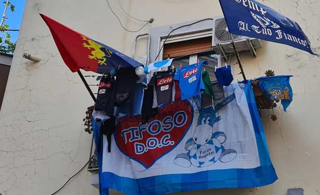 Genoa in A, festa anche a Napoli: Siamo ancora fratelli, l'amicizia non pu� finire