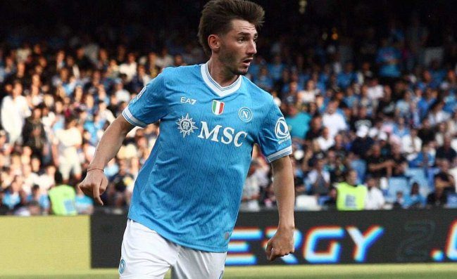 Lo strano caso di Gilmour, scomparso dopo il suo positivo rientro in campo