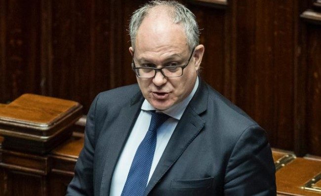 Coronavirus, ecco il bonus da 600 euro! Gualtieri: Entro venerdì sul conto di 1,8 milioni di autonomi