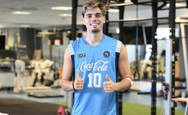 Gutierrez carico e sorridente a Castel Volturno, può essere la rivelazione del Napoli