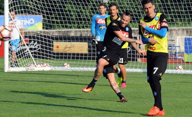 RETROSCENA - Hamsik ieri � entrato nella stanza di Ancelotti, parole riservate prima dell'allenamento