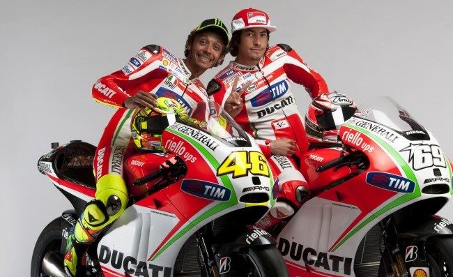 Motociclismo in ansia, terribile incidente per Hayden: è grave!