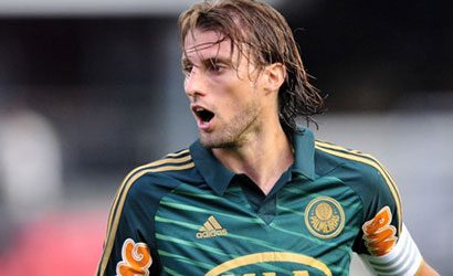 Ag. Henrique rivela: L'offerta del Napoli � concreta, ma il Palmeiras non lo ceder�