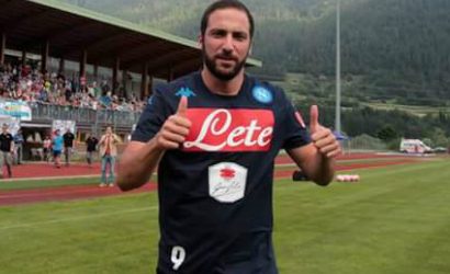 GAZZETTA - Rinnovo Higuain, ingaggio aumentato e forte riduzione della clausola