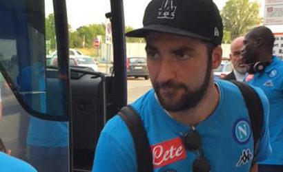 SKY - Napoli carico a mille, due gesti hanno entusiasmato gli azzurri