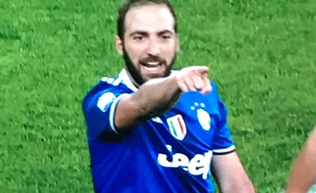 Figuraccia di Higuain? Grassani svela: Napoli? Nessuna notifica, notizia falsa