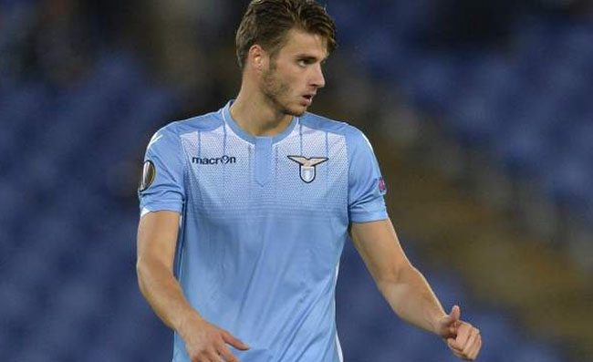 Lazio, Hoedt: Il Napoli gioca il migliore calcio d'Italia, ma ho un rimpianto