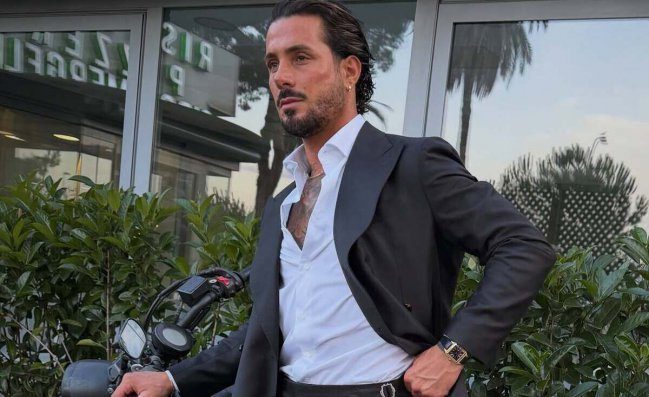 La reazione di Izzo dopo il furto dell'orologio a Terracina: la frase del difensore dell'Avellino