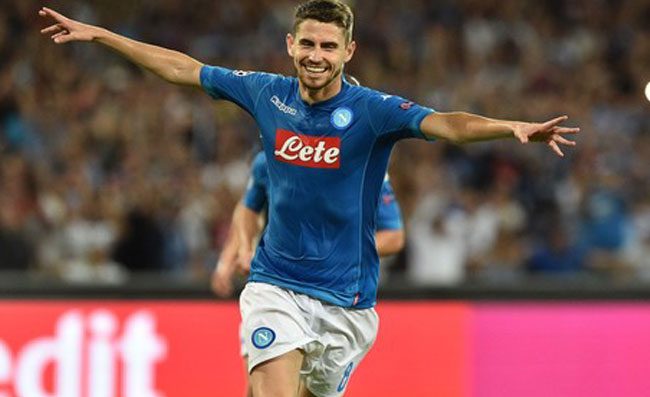 Jorginho vicino al nuovo club, il regista del Napoli di Sarri farà il Mondiale per club