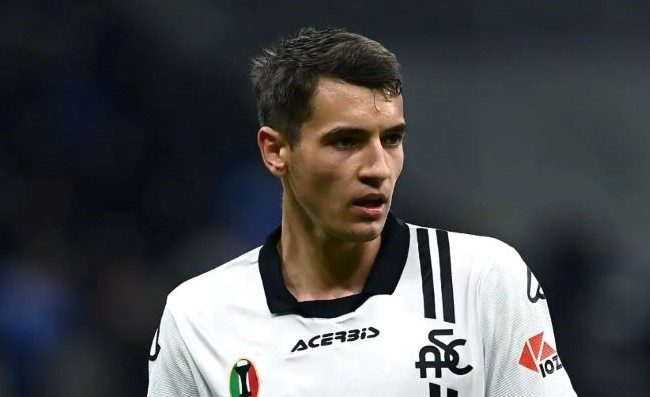 Da Genova: Napoli e Milan interessati a Kiwior dello Spezia per il futuro