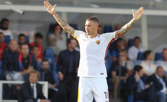 MONDIALI - Costa Rica-Serbia: 0-1, decide un capolavoro su punizione di Kolarov