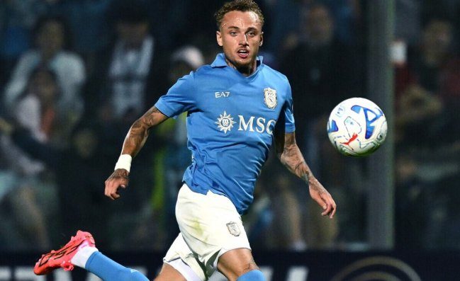 Cessione Lang, anche il Bologna desiste. L'Atalanta alza l'offerta per Rowe: cifre folli