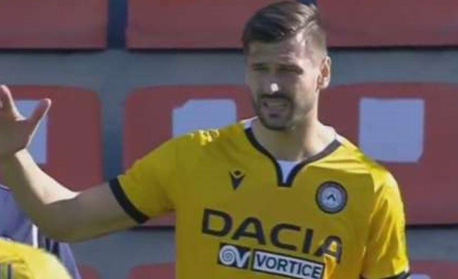 Milan-Udinese, avete visto cosa ha fatto Llorente? Napoli, scelta inspiegabile