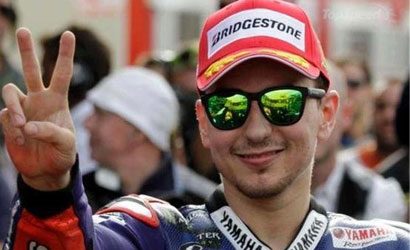 Jorge Lorenzo, moto in fiamme a Maiorca: festa rovinata!