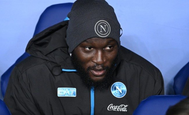 Lukaku ha deciso: resta in Belgio. Il Napoli non far&agrave; sconti al giocatore