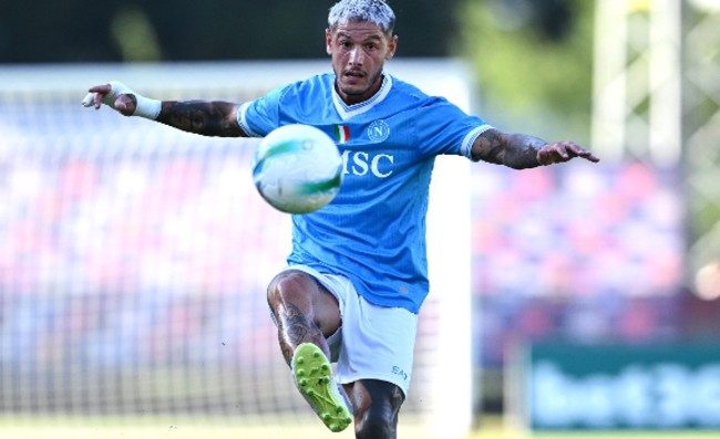 Juanlu-Napoli, affare ormai spento. Mazzocchi verso la permanenza