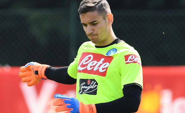 VIDEO - SSC Napoli: Iniziato l'allenamento a Castel Volturno sotto un bel diluvio. C'� anche Meret
