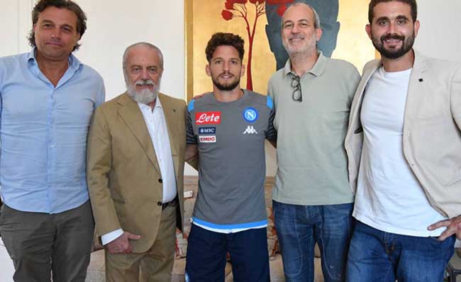 De Laurentiis a casa di Mertens! Si  parlato di due argomenti: rinnovo pi vicino