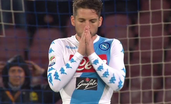Crotone, Ferrari: Fermeremo Mertens con ogni mezzo! Magari un aiuto dalla tribuna...