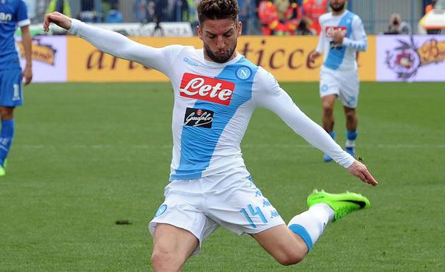 Disastro arbitrale a Torino, fuorigioco inesistente su Mertens! Avrebbe segnato...