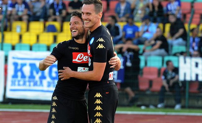 Napoli-Milan, formazioni ufficiali: tre cambi per Sarri. Volto nuovo tra i rossoneri!