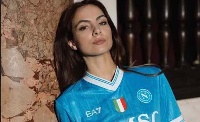 Beukema ha una fidanzata napoletana: chi è la splendida Roberta