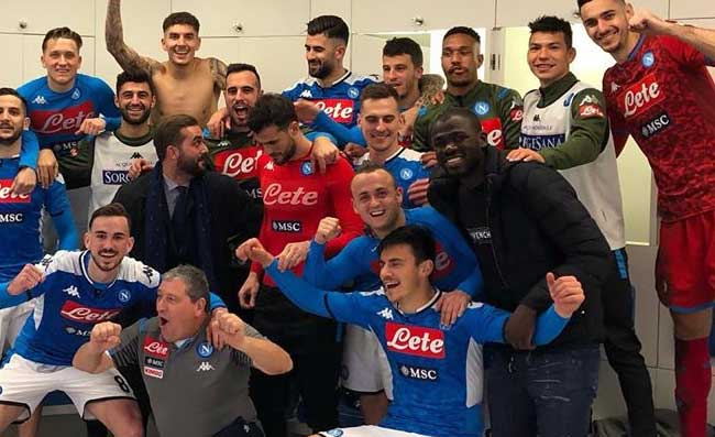 Napoli, spifferi dalla festa di ieri sera a Posillipo. Callejon e il futuro, tutto gi� scritto?