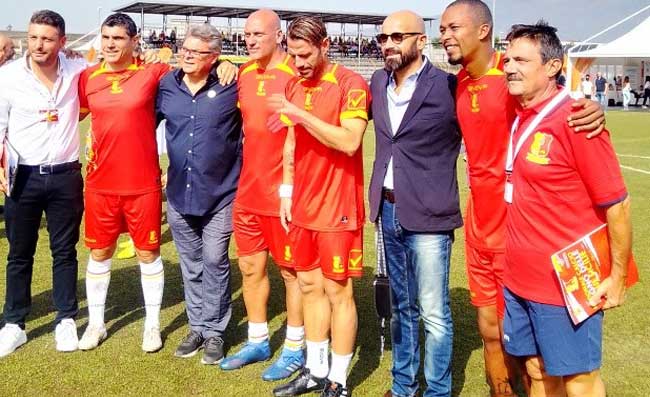 Nazionale Regno Due Sicilie a sostegno del calcio italiano. Amitrano: Integrazione e rispetto