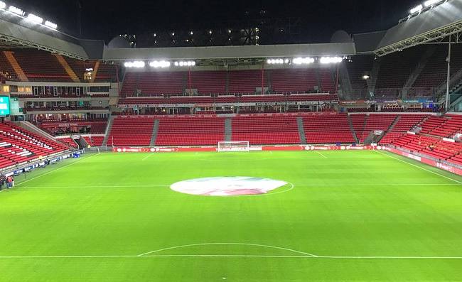 PSV contro Napoli: I tulipani sfidano i maestri della pizza in Champions!