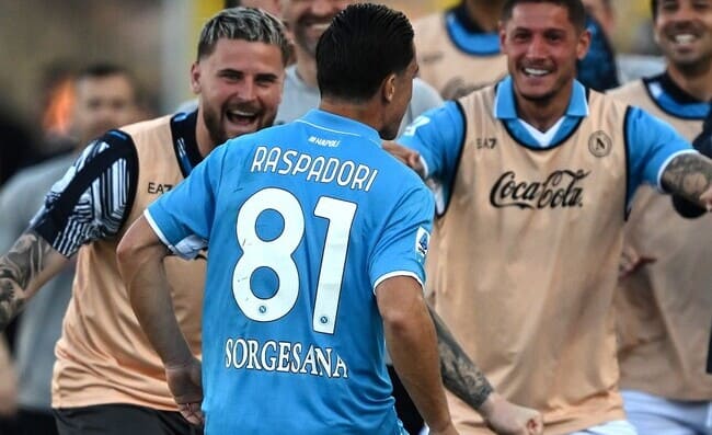 Lecce-Napoli, pagelle Mediaset: gol pesantissimo di Raspadori. Lukaku non punge