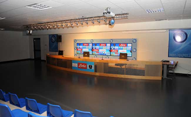 Effetto Benitez, sala stampa d'avanguardia a Castelvolturno!