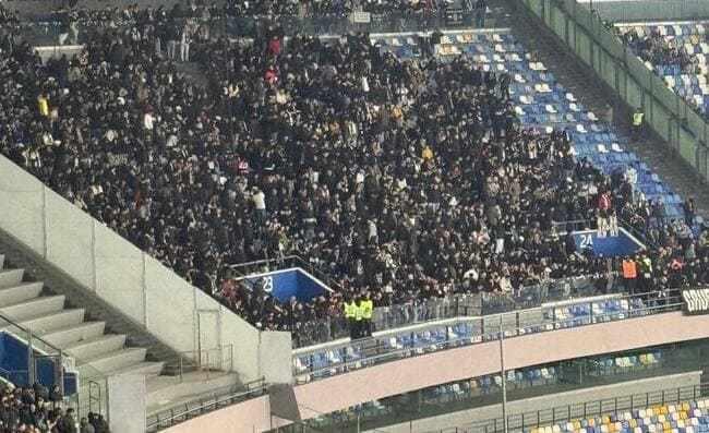 Cori denigratori contro i napoletani. Pesante multa per la Juventus