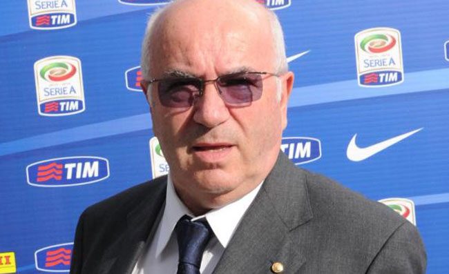 ULTIM'ORA - Calciatori in protesta contro la Federcalcio: pronto il sit-in anti-Tavecchio!