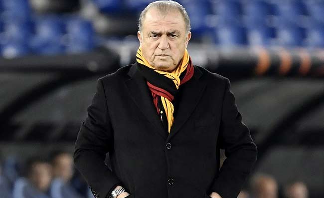 Terim: In Messi ho rivisto qualcosa di Maradona. Ho lavorato per Milan e Fiorentina, ma tifo per il Napoli