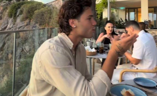 Vergara in vacanza a Maiorca: nel gruppo di amici anche Guillaume Renault