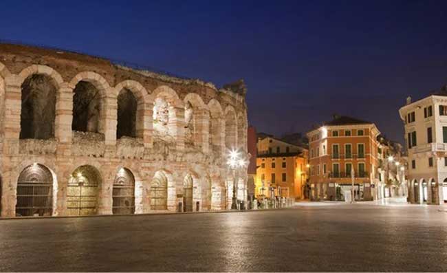 Vergogna a Verona: assalto a una pizzeria napoletana per i festeggiamenti dello Scudetto