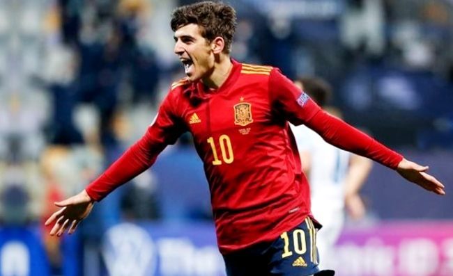 Villar: Alla Sampdoria non mi pagavano. Poi attacca (senza nominarlo) Mourinho