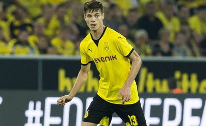 TMW - Napoli, anche il tedesco Julian Weigl sulla lista di Giuntoli