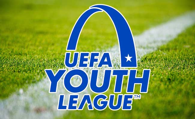 UEFA, si va verso l'esclusione della Juventus. Palmeri: Il Napoli ha una possibilit&agrave; per evitare la sospensiva