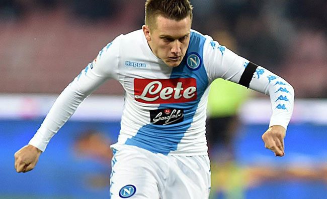 GAZZETTA - Hamsik scatenato, Zielinski modernissimo. Brutto segnale per il Benfica