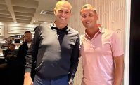 Allegri a Pozzuoli, cena da leccarsi i baffi. Serata di relax per il mister