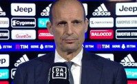 Allegri punge il giornalista di DAZN: Solo a Livorno non mi fanno questa domanda