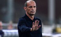 Il Napoli batte il Genoa, la prima reazione di Allegri al triplice fischio