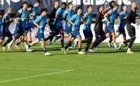 Allegri ha provato il 4-3-3 a Dimaro, doppietta di Lindstrom nella partitella