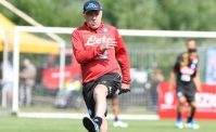 Ancelotti, che umilit�! Gesto inaspettato in allenamento: parte l'applauso dagli spalti