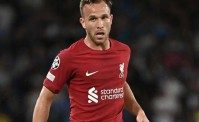 Liverpool, Arthur si opera: lungo stop, salter� la sfida col Napoli