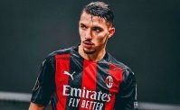 Il Milan ufficializza il rinnovo di Bennacer: ingaggio aumentato, i dettagli