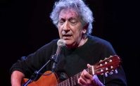 Eugenio Bennato denuncia: Bruno Vespa ha fatto una cosa agghiacciante